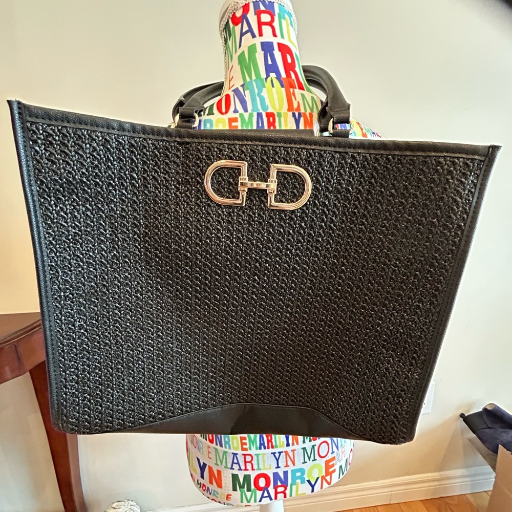 Black H&M Designer Tote Bag in great condition.